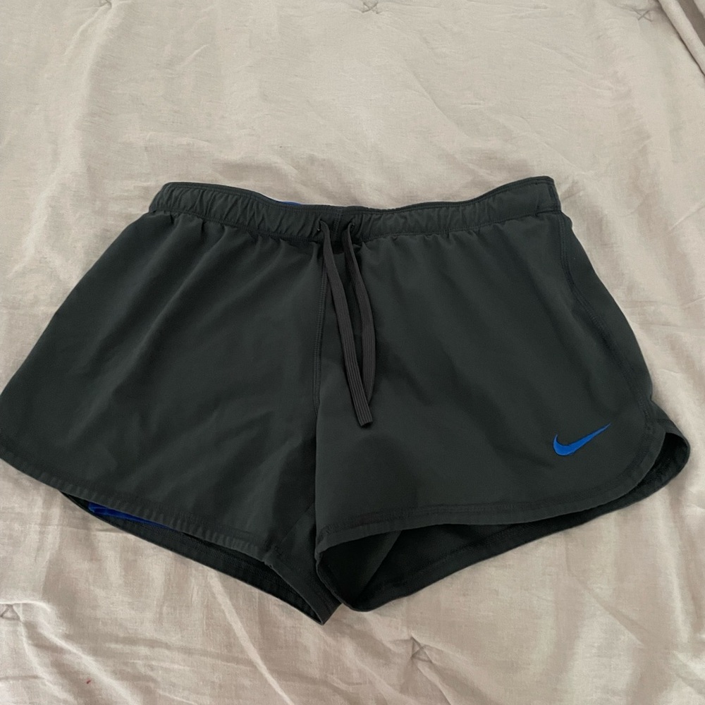 EUC Dark grey and Blue Nike Dri-Fit shorts Sz S